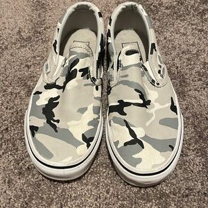 Camo Vans size 7.5 women’s